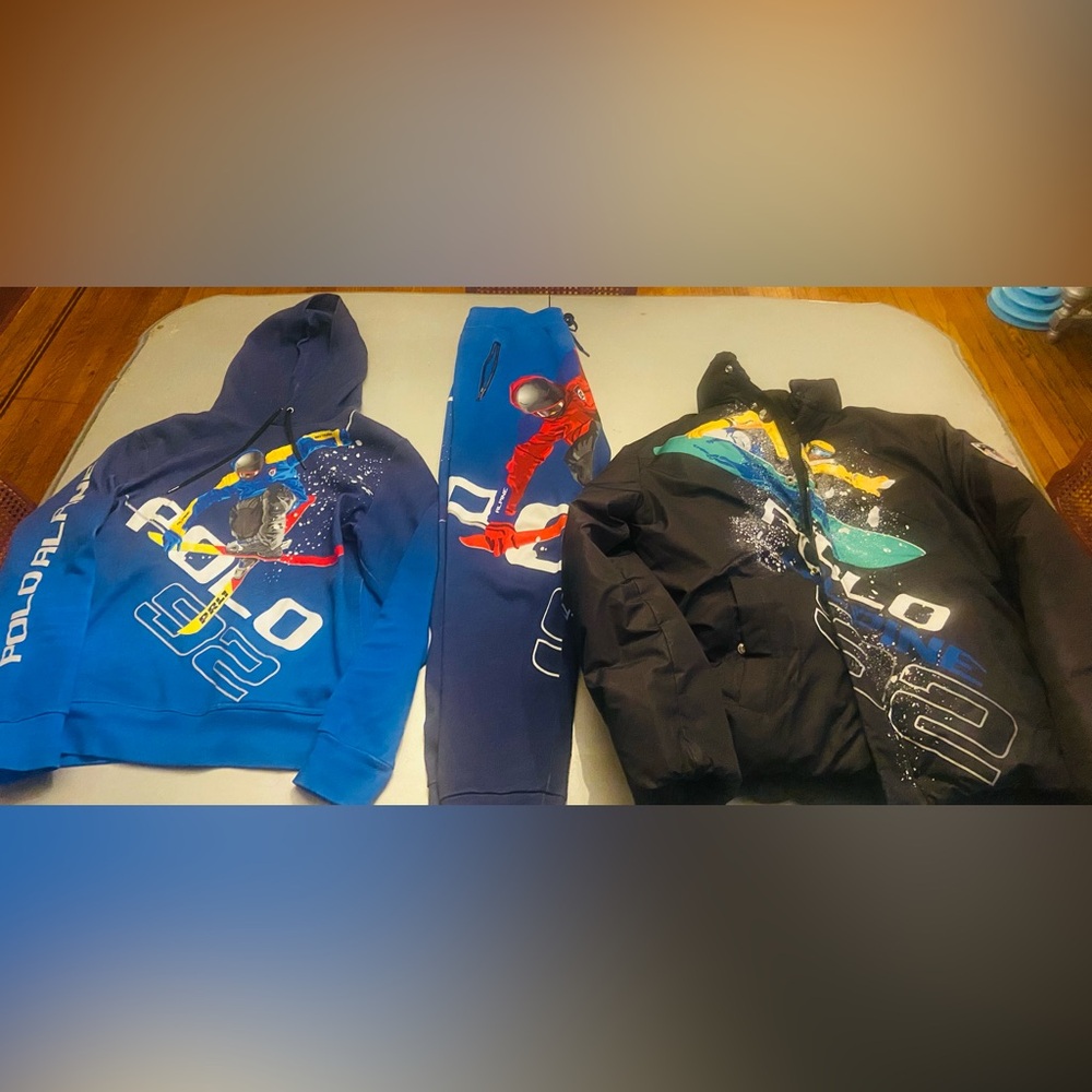 Polo Ralph Lauren Alpine Ski hoodie
US men’s small - Picture 2 of 3